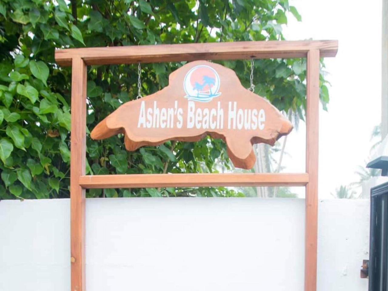 Ashen'S Beach House Bussa Exterior foto
